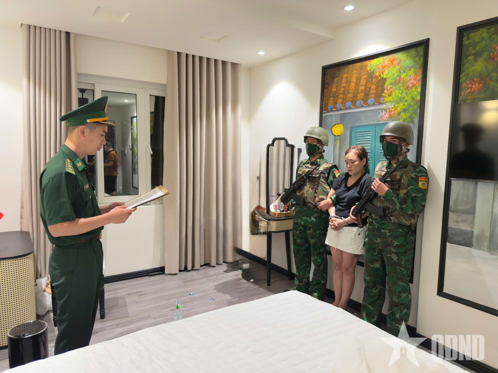 Khởi tố 3 đối tượng mua bán trái phép chất ma túy

